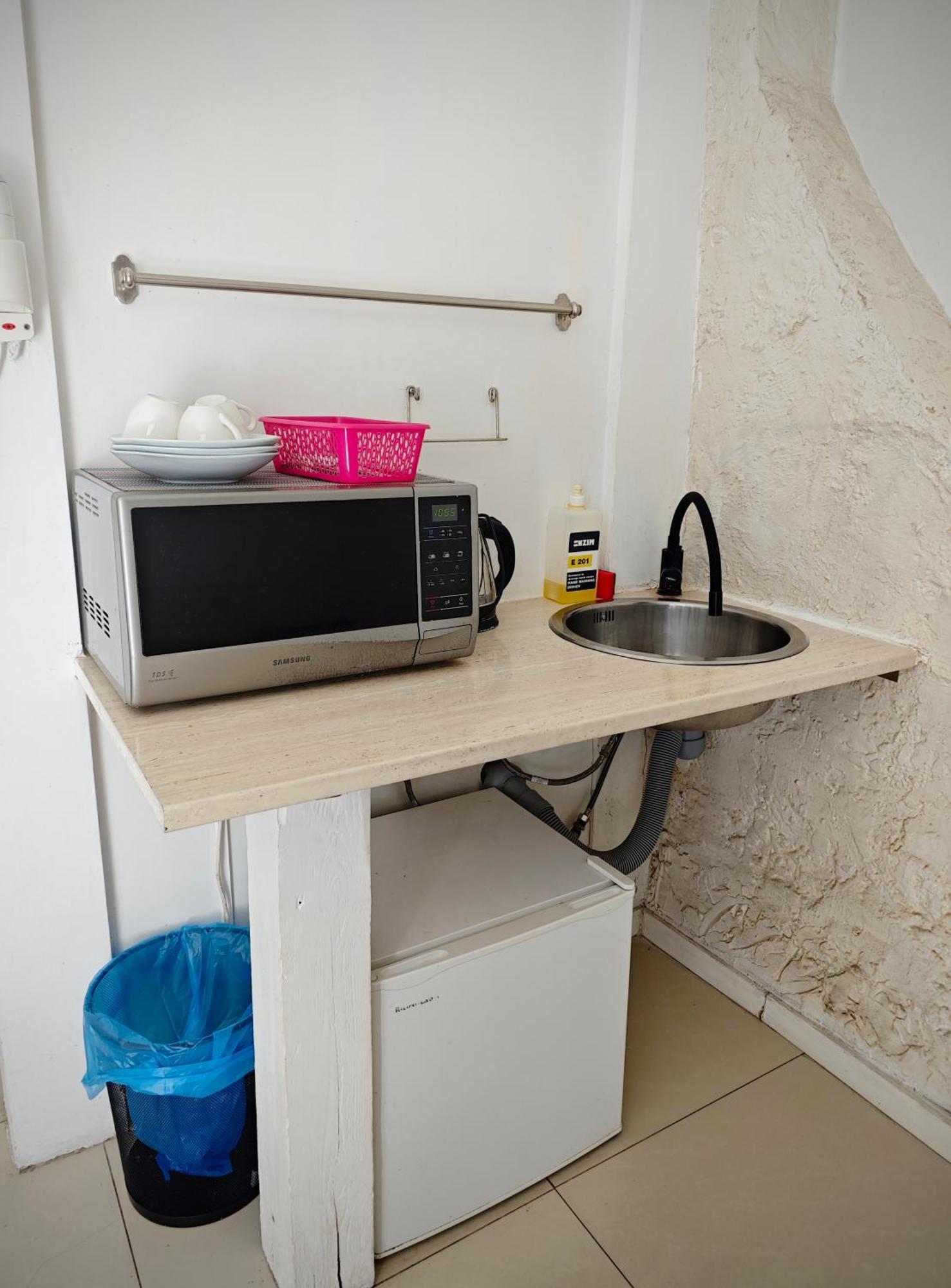 Apartamenty Wilcza - City Center Warsawa Ruang foto
